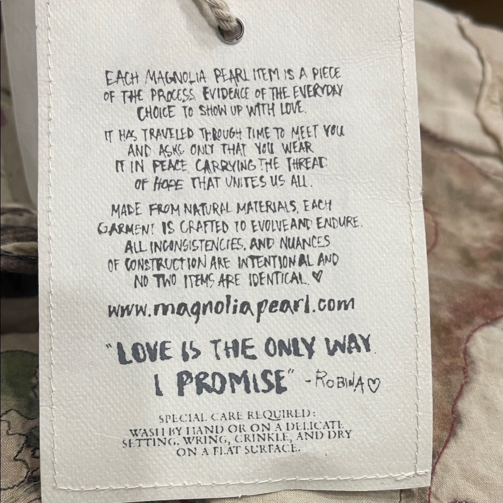 Magnolia Pearl Artistic Floral Cape Jacket - Picture 8 of 8